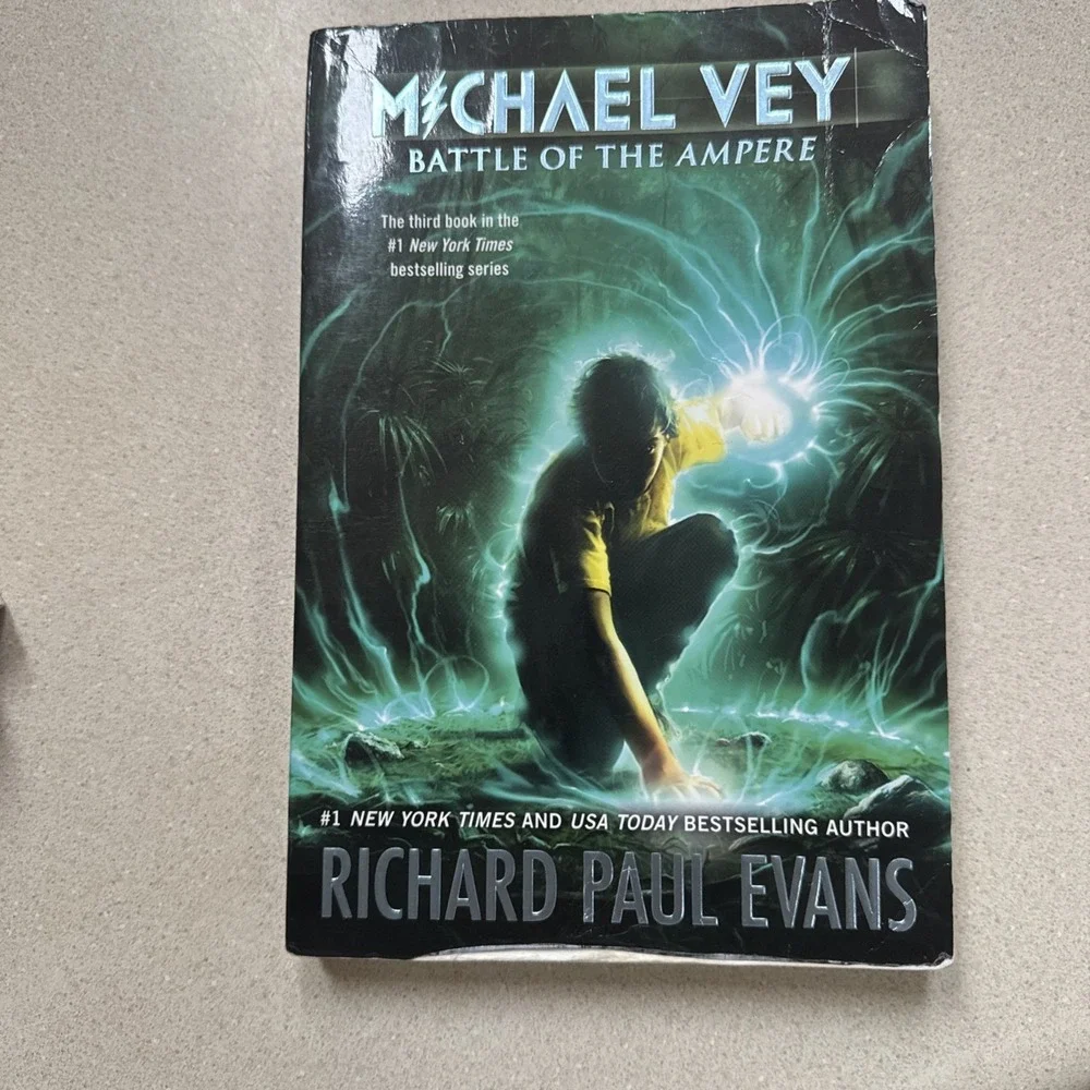Michael Vey, the Electric Collection (Books 1-3) : Michael Vey; Michael Vey...